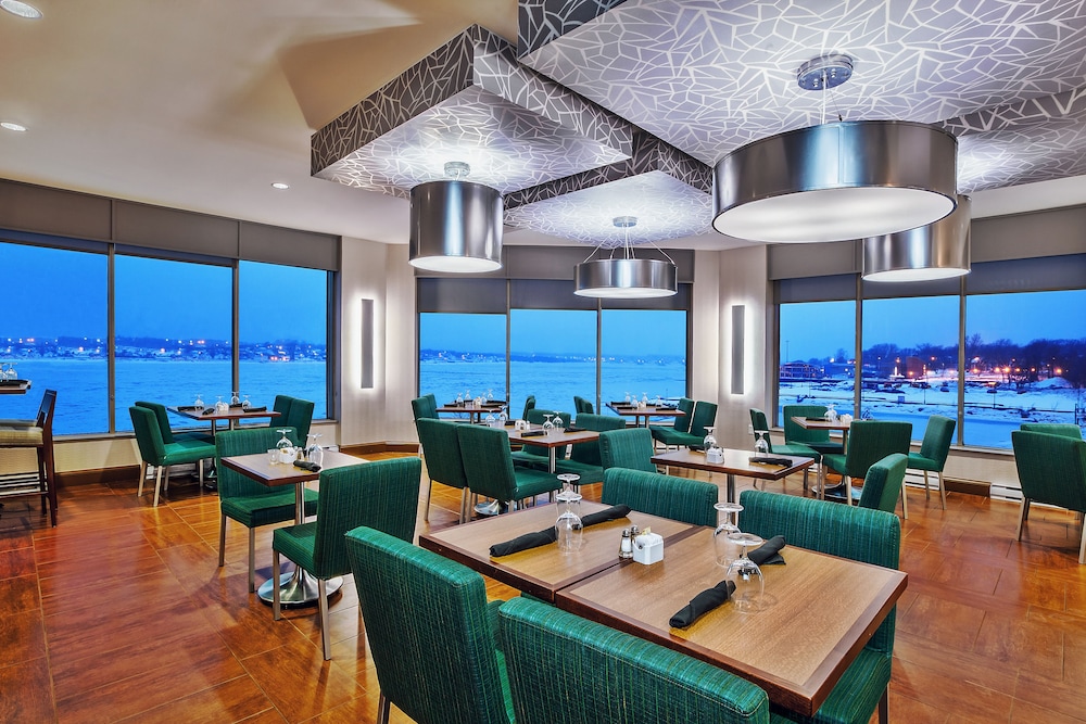 Holiday Inn Sydney - Waterfront by IHG