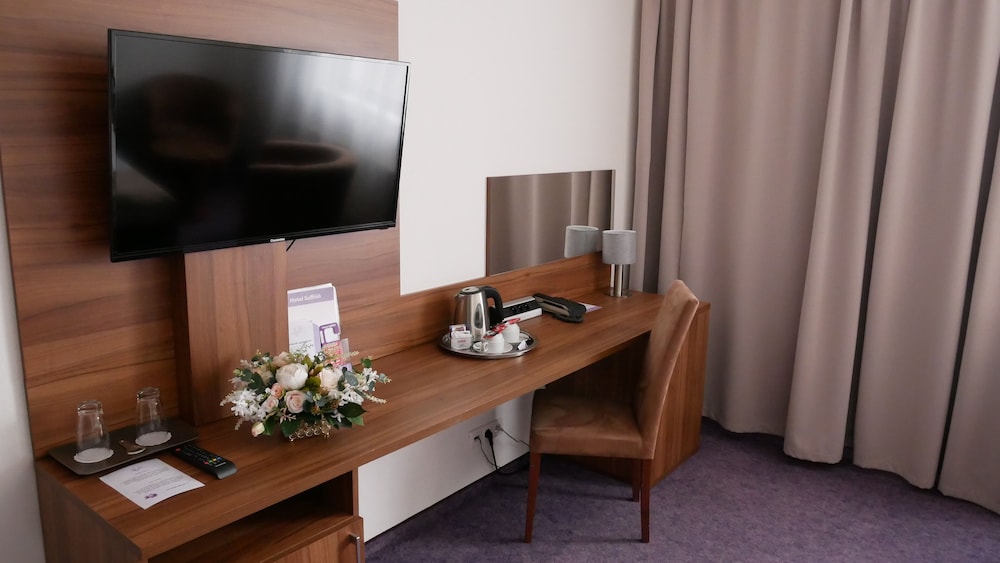 Hotel Saffron