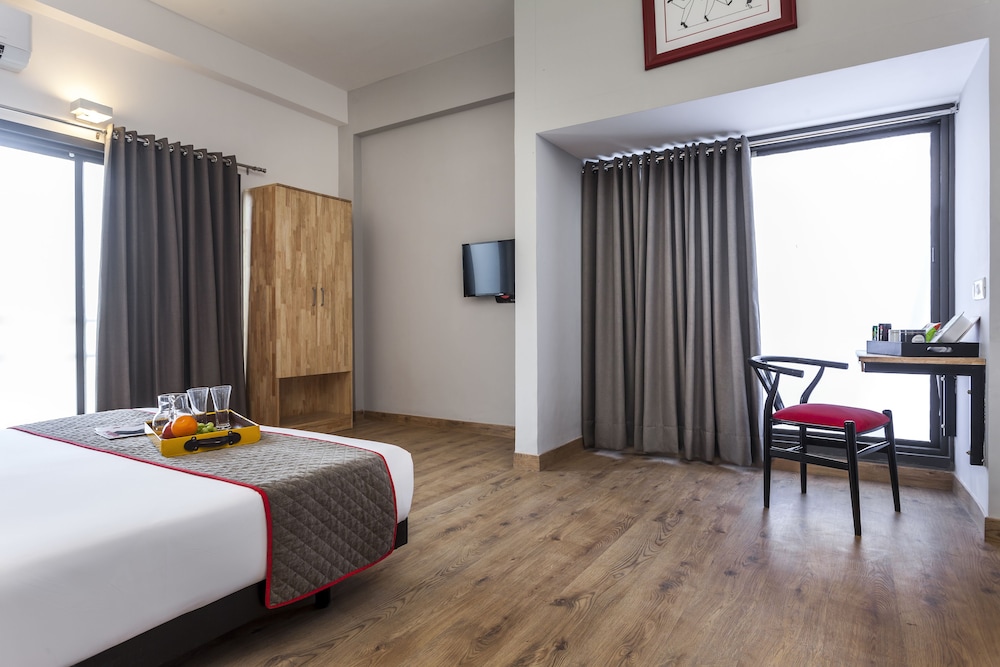 OYO Townhouse 004 Sector 51 Noida