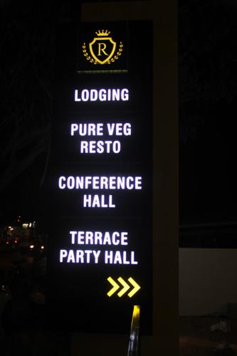 Hotel Rajdoot Residency
