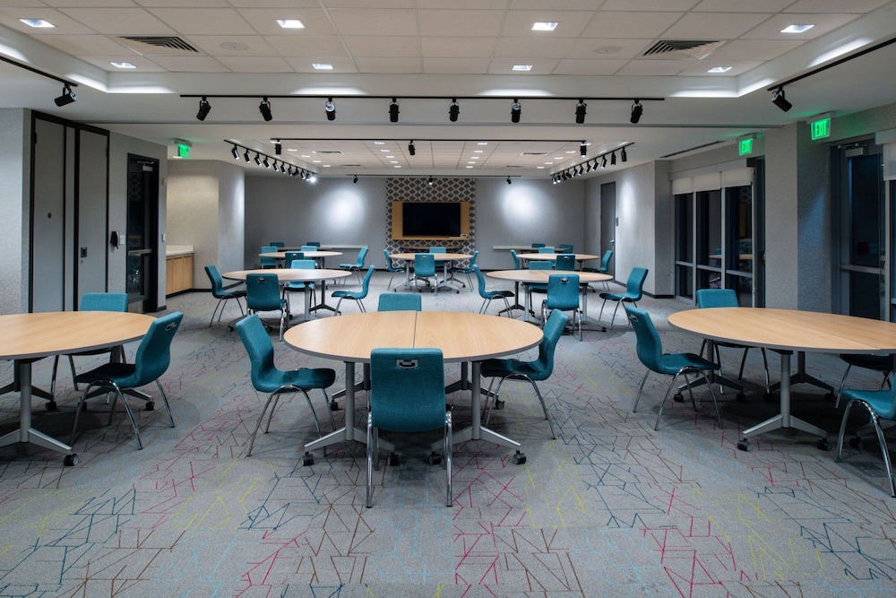 Aloft Charlotte Airport