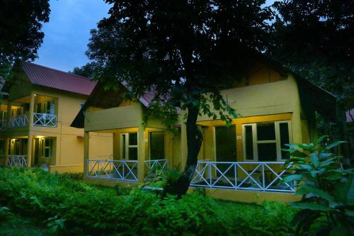 MPT Kiplings Court, Pench