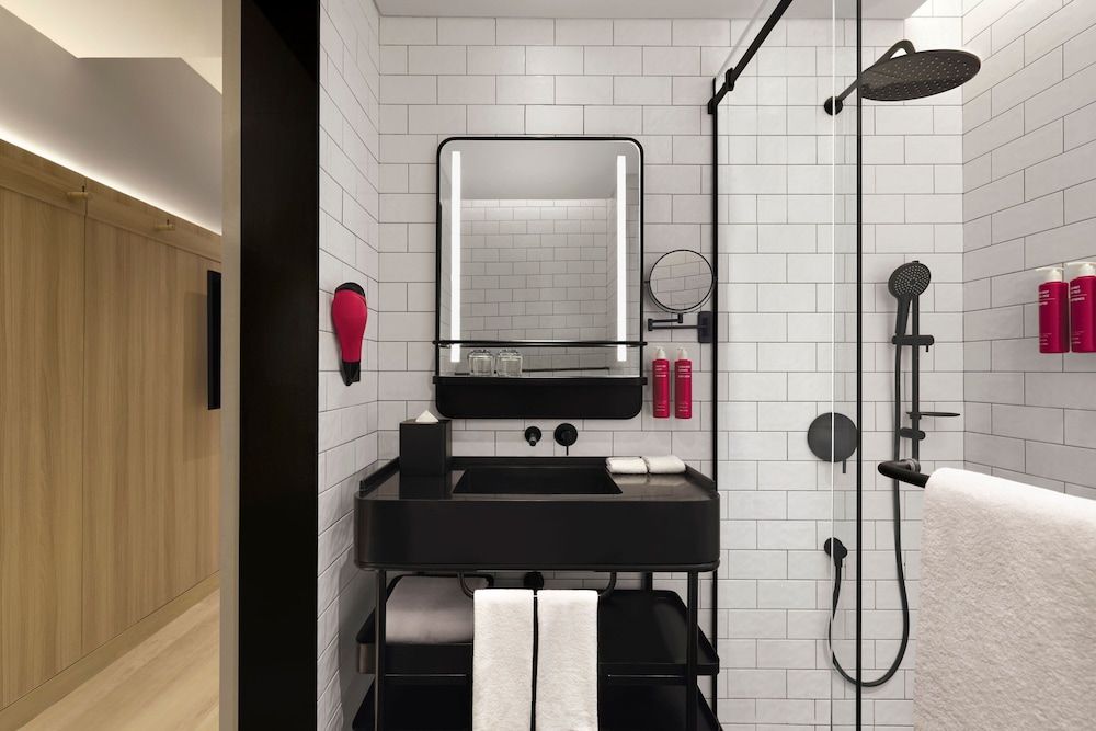 Moxy Mumbai Andheri West