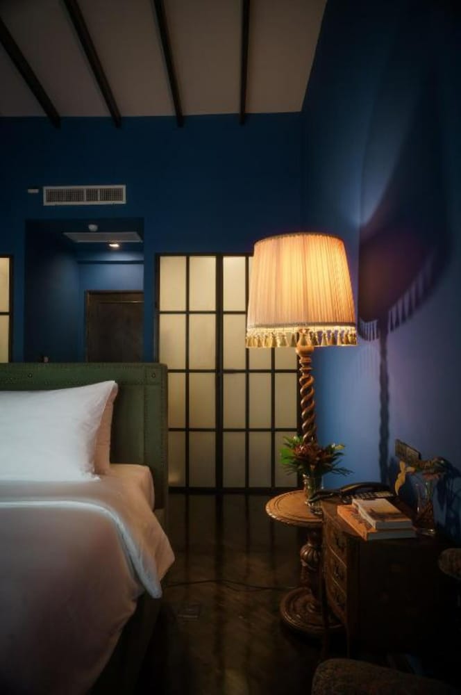 Baan Tuk Din Hotel