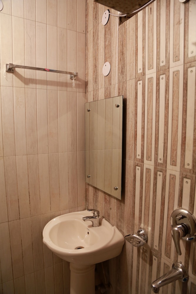 Hotel Shivam International