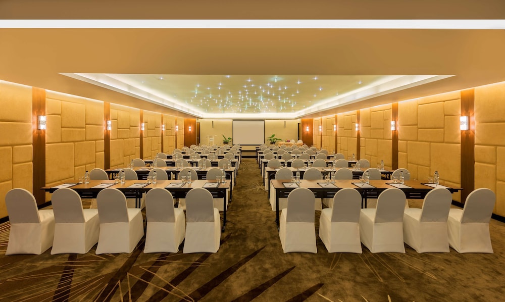 Radisson Suites Bangkok Sukhumvit