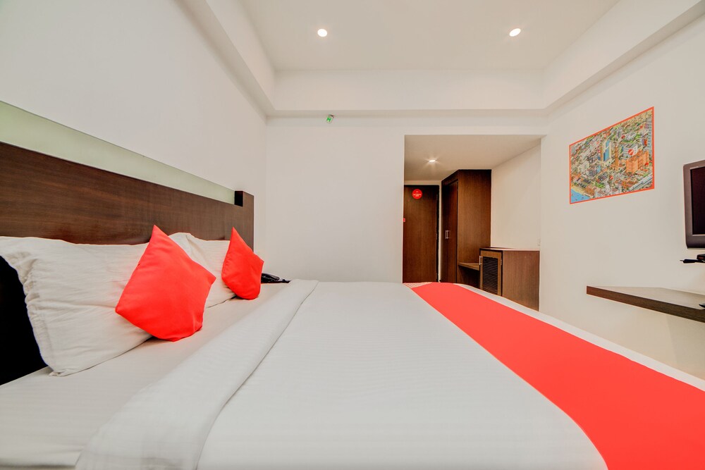 Hotel O Kachiguda Railway Station