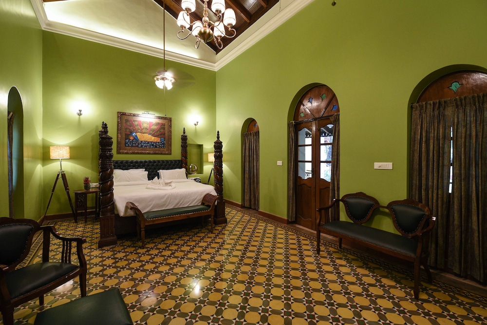 Surya Kiran Heritage Hotel