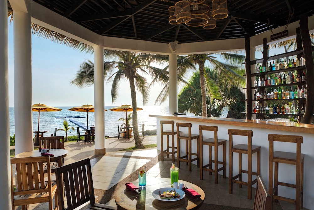 Rawi Warin Resort and Spa
