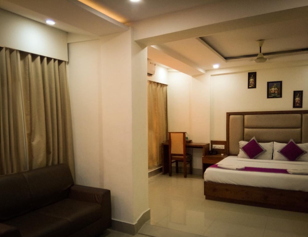 NEXSTAY CRYSTAL RESIDENCY
