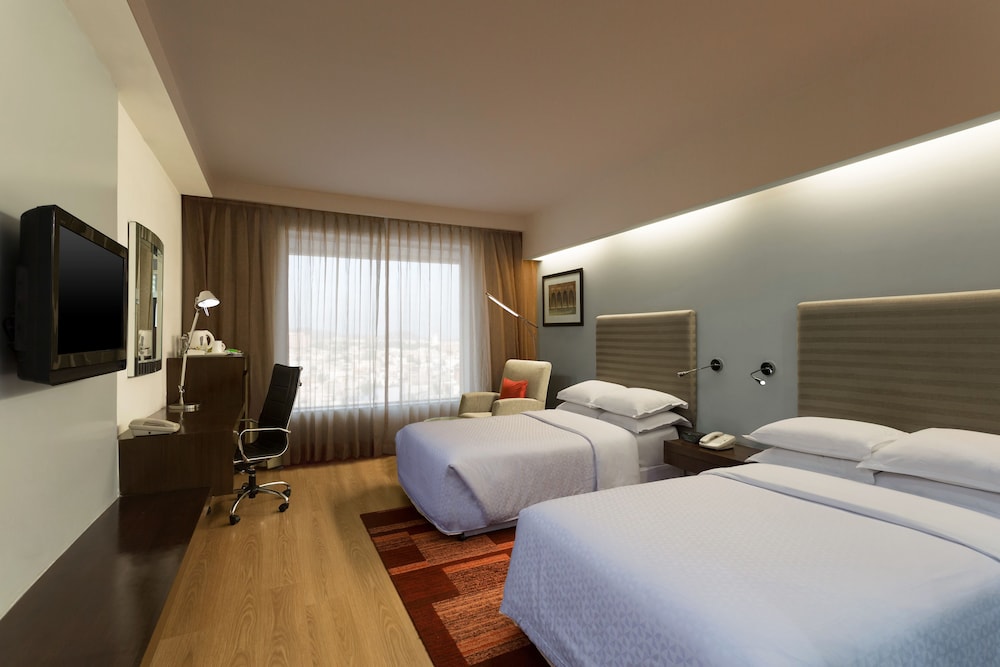Four Points by Sheraton Jaipur, City Square