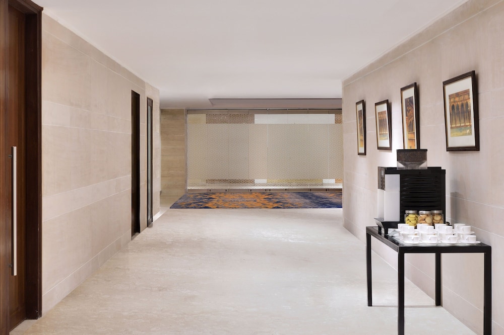 Four Points by Sheraton Jaipur, City Square