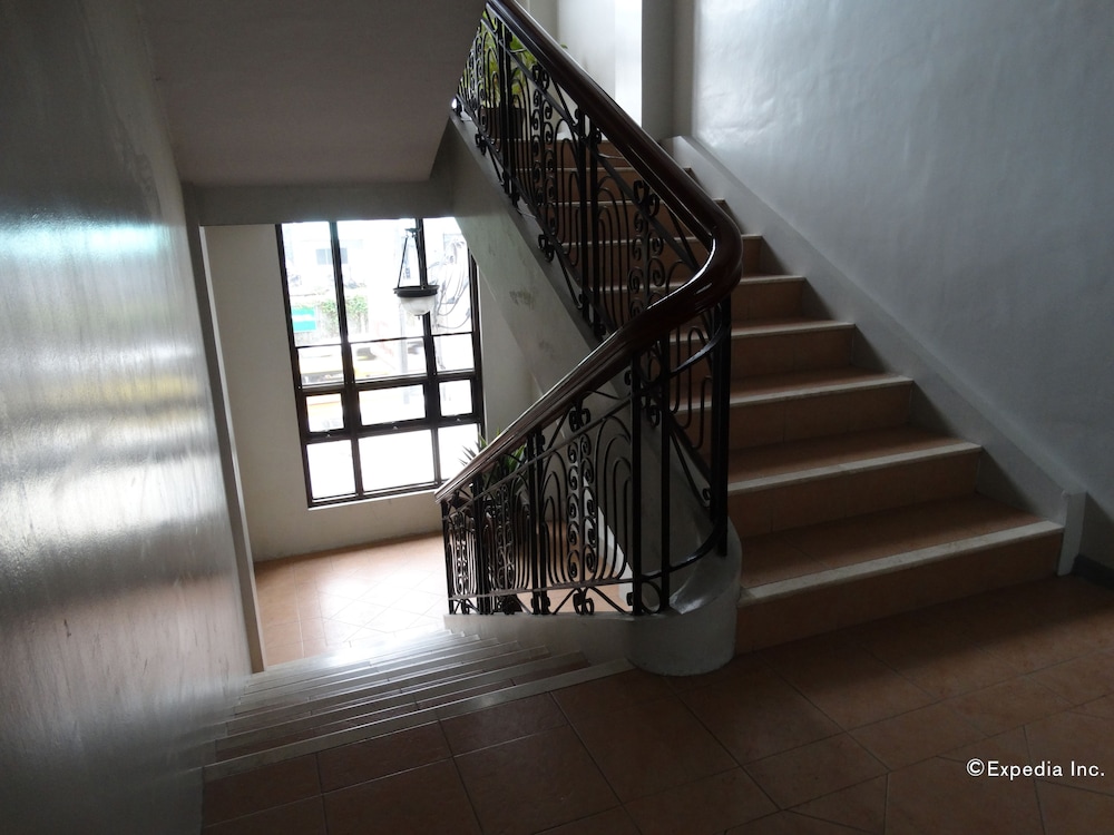 Casa Leticia Business Inn