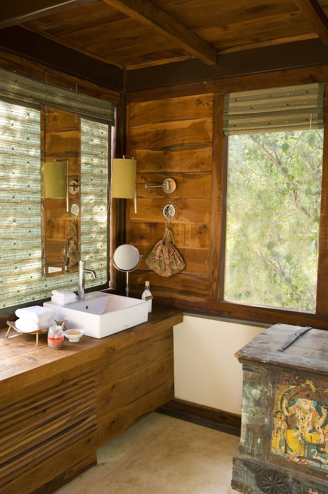 Baghvan-A Taj Safari, Pench National Park