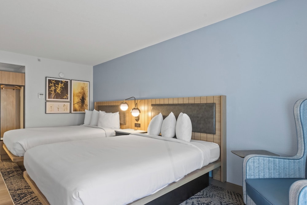 Country Inn & Suites by Radisson, Savannah Airport, GA