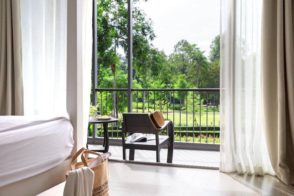 Flora Creek Resort & Garden Chiang Mai
