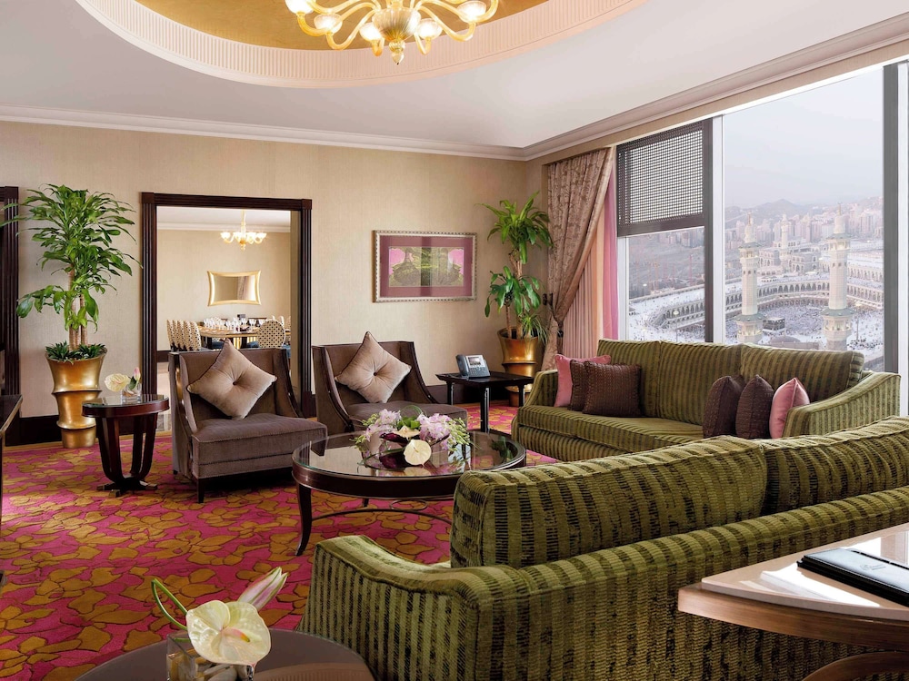 Makkah Clock Royal Tower, A Fairmont Hotel