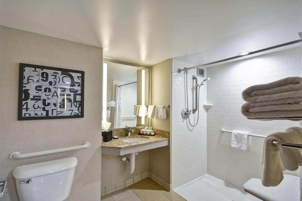 Embassy Suites Hotel Charlotte