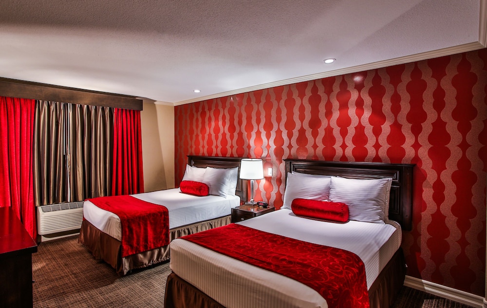 Tuscany Suites & Casino