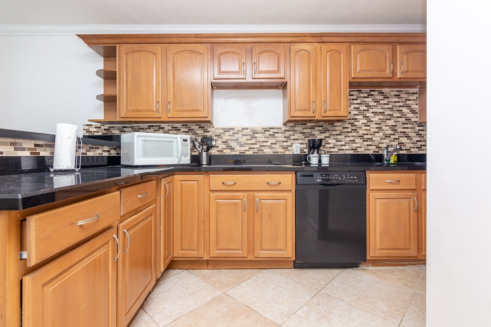 Girasole Apartments