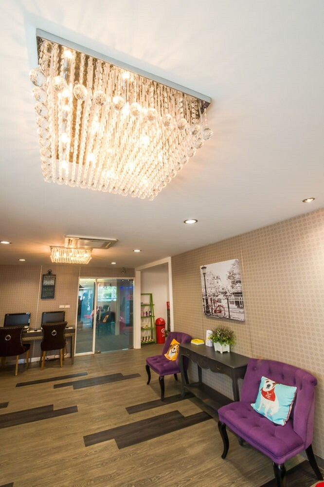iCheck Inn Residences Sathorn