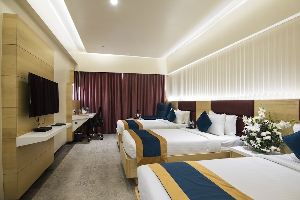 Zion - A Luxurious Hotel
