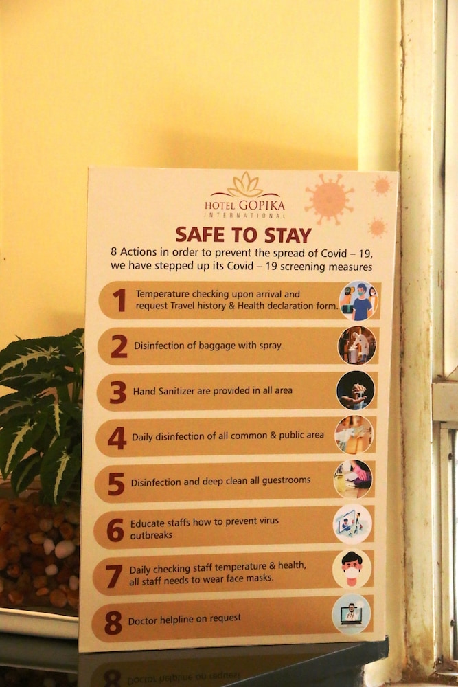 Hotel Gopika International