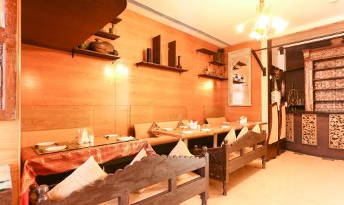 Treebo Regency - Bund Garden, Dhole Patil Road