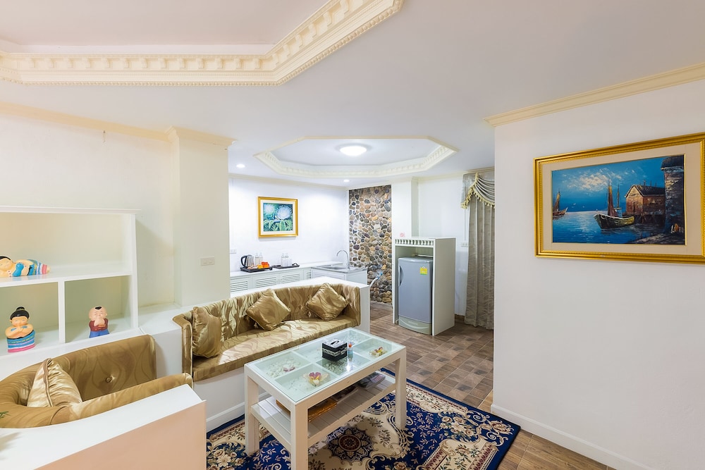 Silamanee Resort And Spa