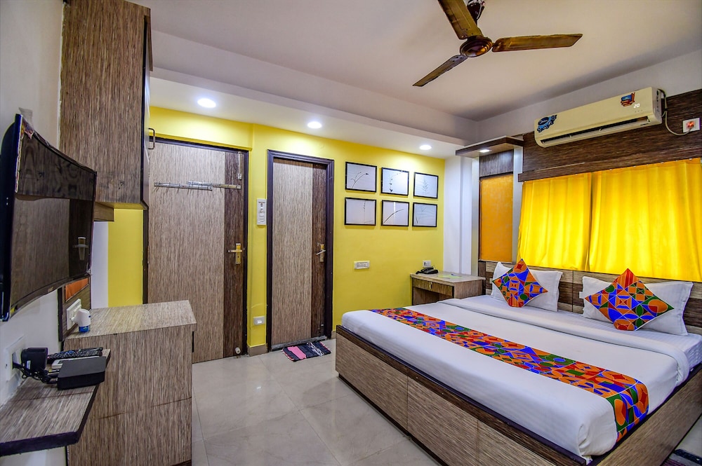 Super OYO Flagship Adri Hotels 2 Near Dum Dum Metro Station