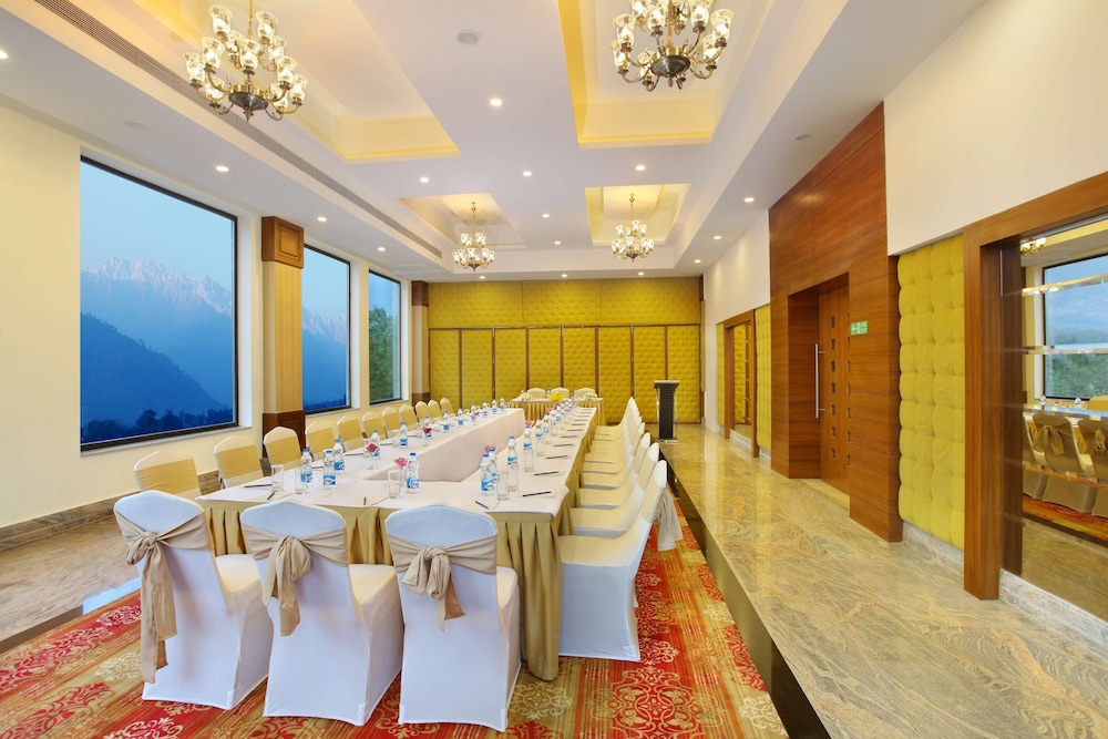 RS Sarovar Portico Palampur - A Sarovar Hotel