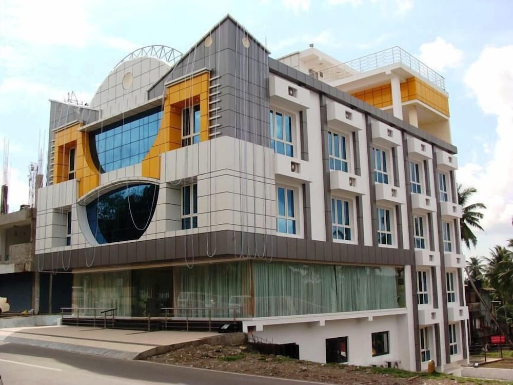 Hotel Hilltop International