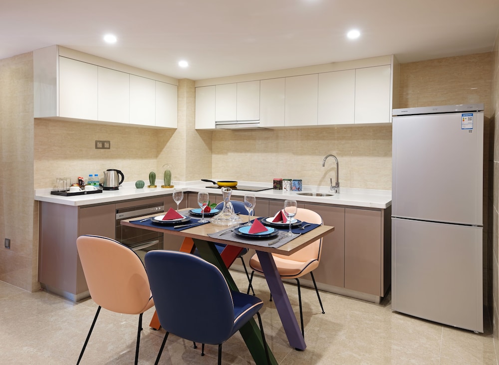 Royal Star Apartment Central City Branch