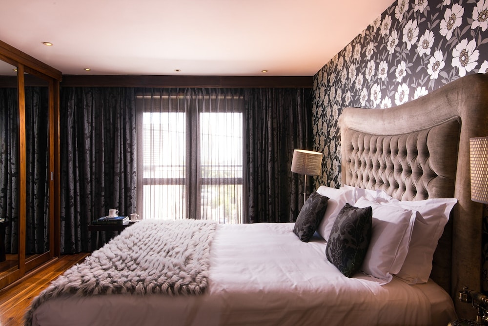 The Twelve Hotel