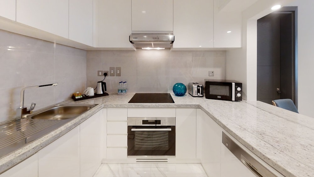 Suha Mina Rashid Hotel Apartments