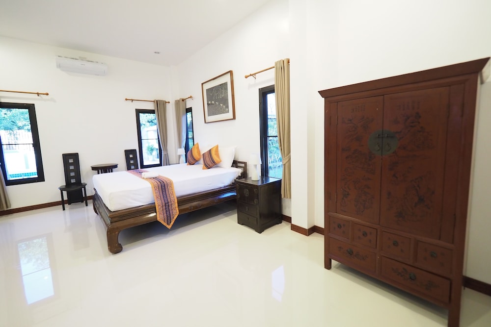 Chanapha Residence