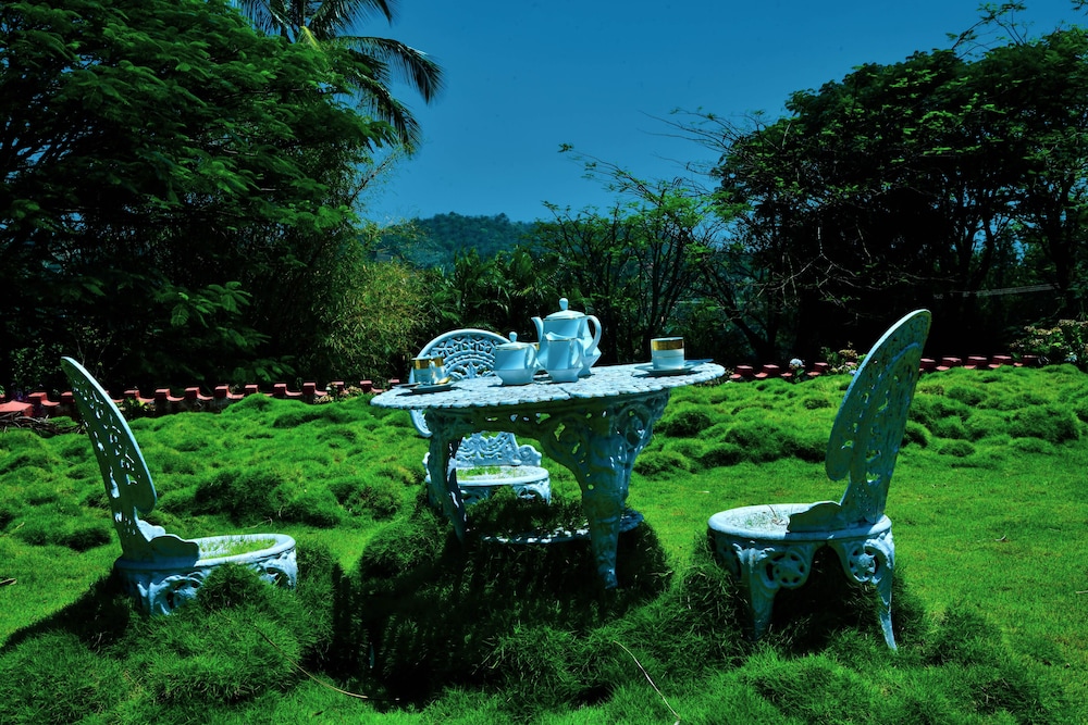 Niraamaya Private Residences Blue Mountain Chikmagalur
