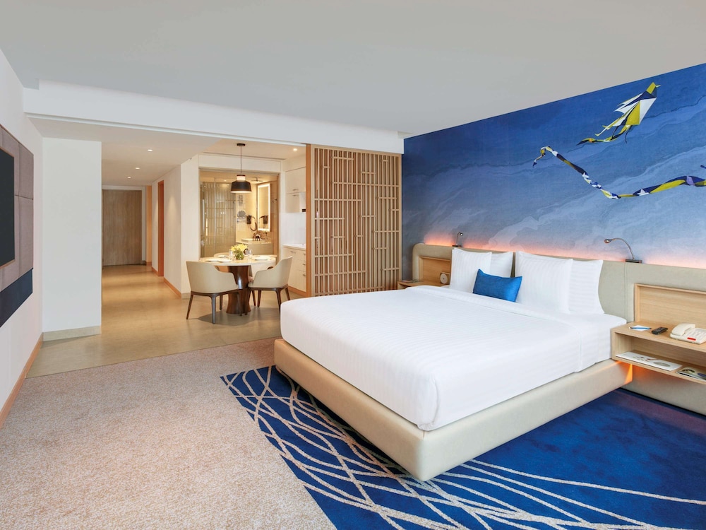 Novotel Ahmedabad Hotel