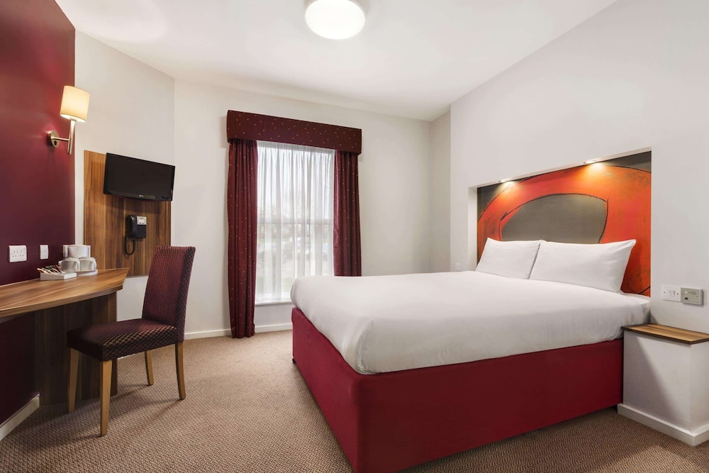 Ramada by Wyndham London Stansted Airport