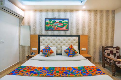 OYO Flagship 71969 HOTEL JOYSTICK