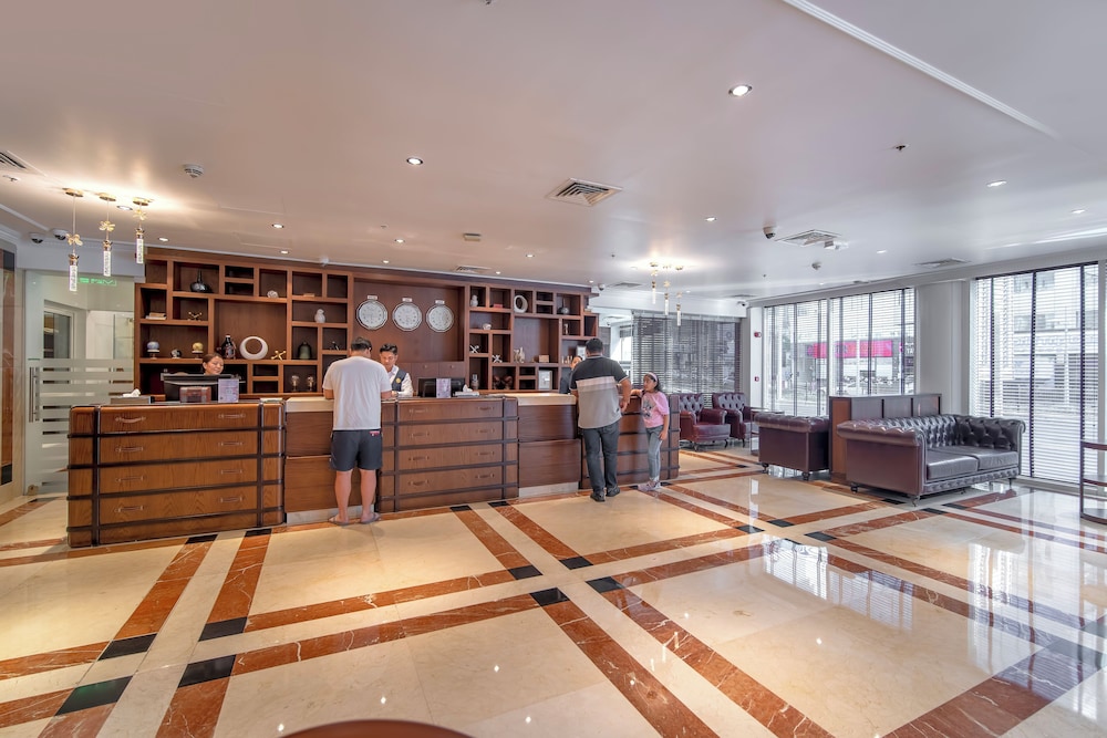 Majestic Premier Hotel