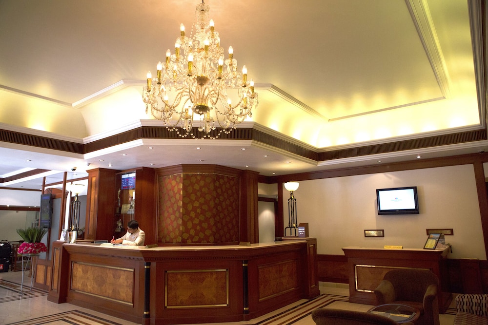 Fariyas Hotel Mumbai , Colaba