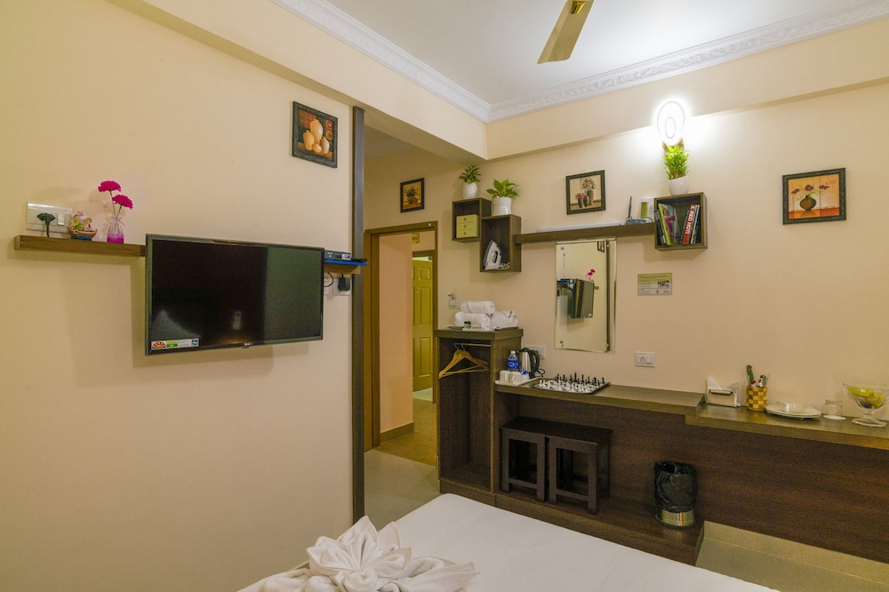 Blue bell airport hotel