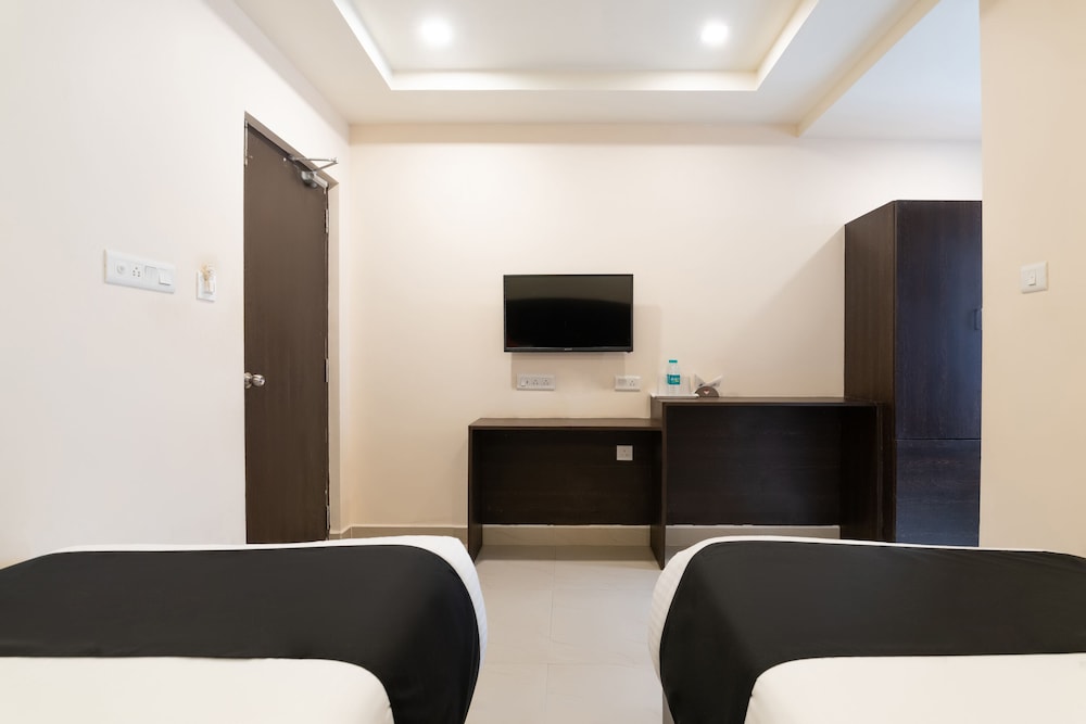 Capital O 45731 Hotel SeaTree