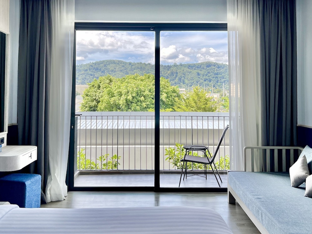 Seabed Grand Hotel Phuket