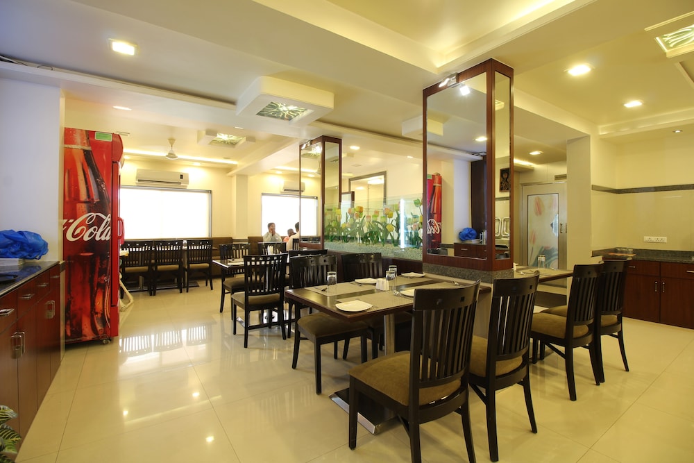 Marigold  - Newly Renovated Hotel