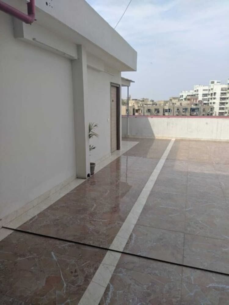 ADB Rooms Hotel Nazeer