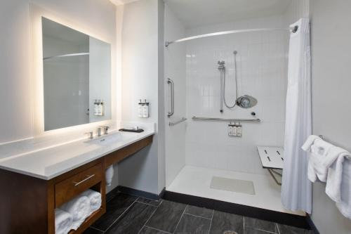 Staybridge Suites Ames by IHG