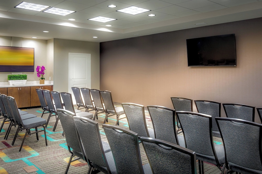 Residence Inn by Marriott Savannah Airport