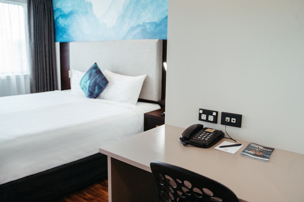 Auckland City Hotel
